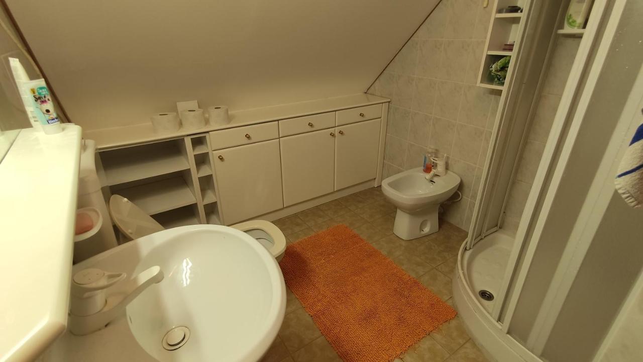 Country House Pri Lipet Ziri Luaran gambar